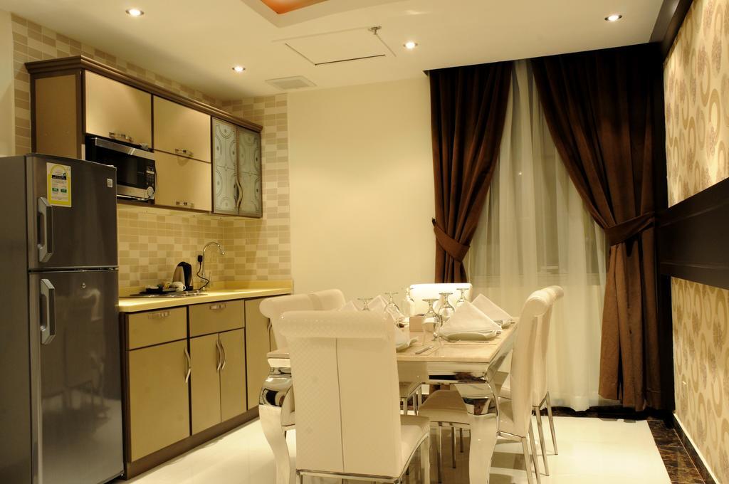 Al Yamama Palace Hotel Suites Riad Cameră foto